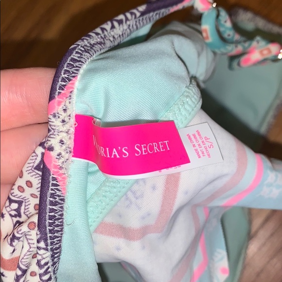 Bikini top - Picture 3 of 3